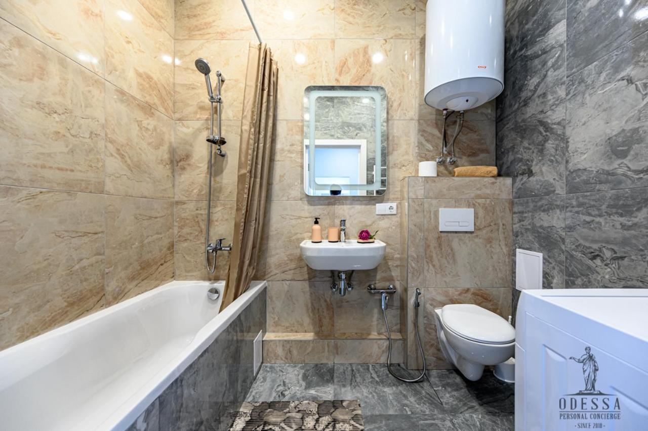 City Center New House オデッサ エクステリア 写真