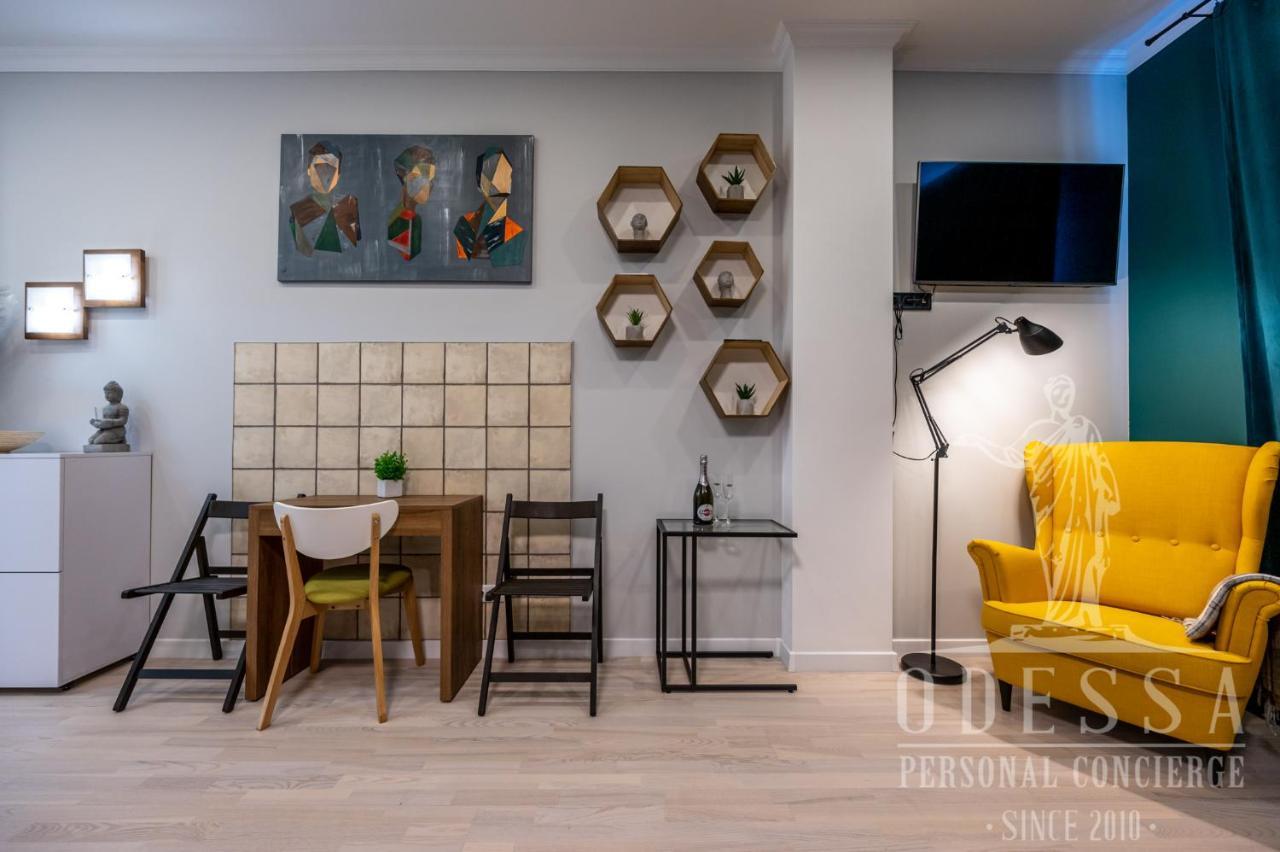 City Center New House オデッサ エクステリア 写真